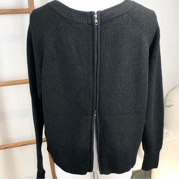 𝅺BLACK crew neck sweater with zippers size S - Picture 1 of 15